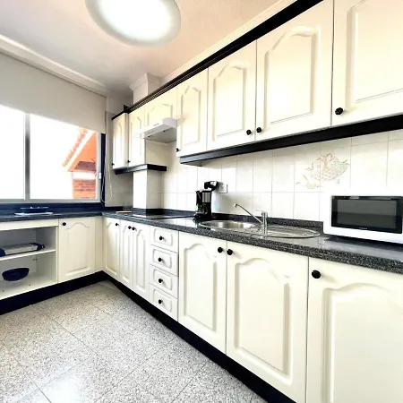 Апартаменты Apartamento A Con Vistas A Oceano Atlantico, En Primera Linea Del Mar,Terraza,Wifi Y Playa
